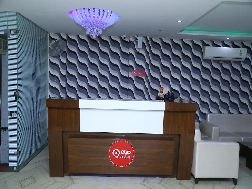 Oyo Rooms Kamla Market Phase 1 Mohali 3*,